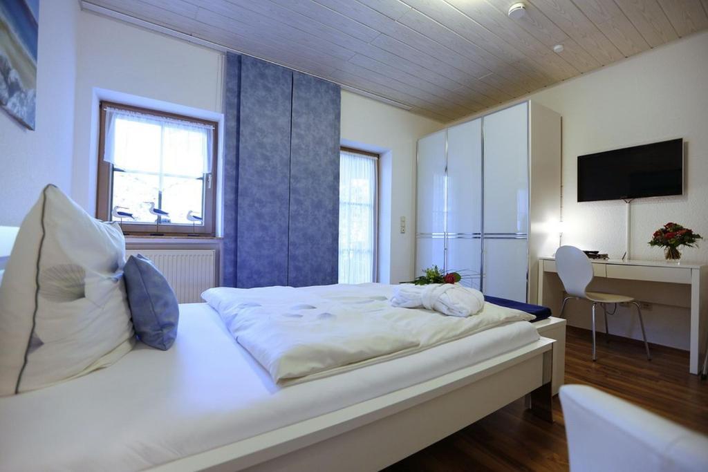 Landhotel Villa Moritz Garni Oberahr ห้อง รูปภาพ